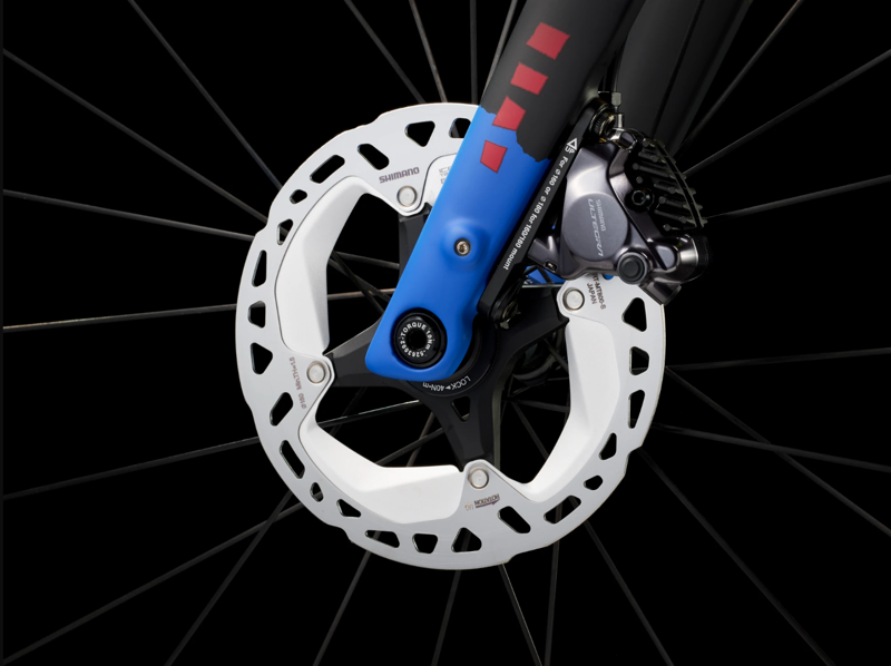 Trek Domane SLR 7 Gen 4 Carbon Road Bike 2025 in Trek Black-8